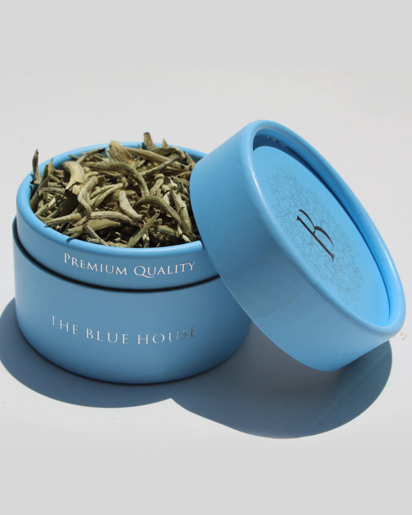 VRGN White Tea - THE BLUE HOUSE